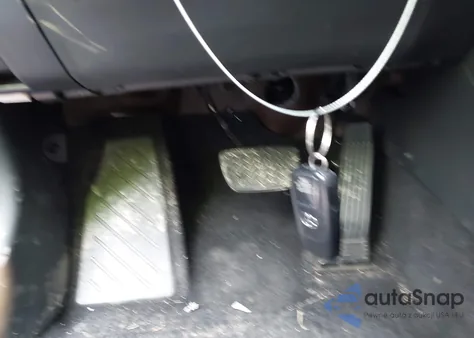 2020 Toyota Rav4 Limited из США, поврежденный, VIN 2T3N1RFV1LC118957